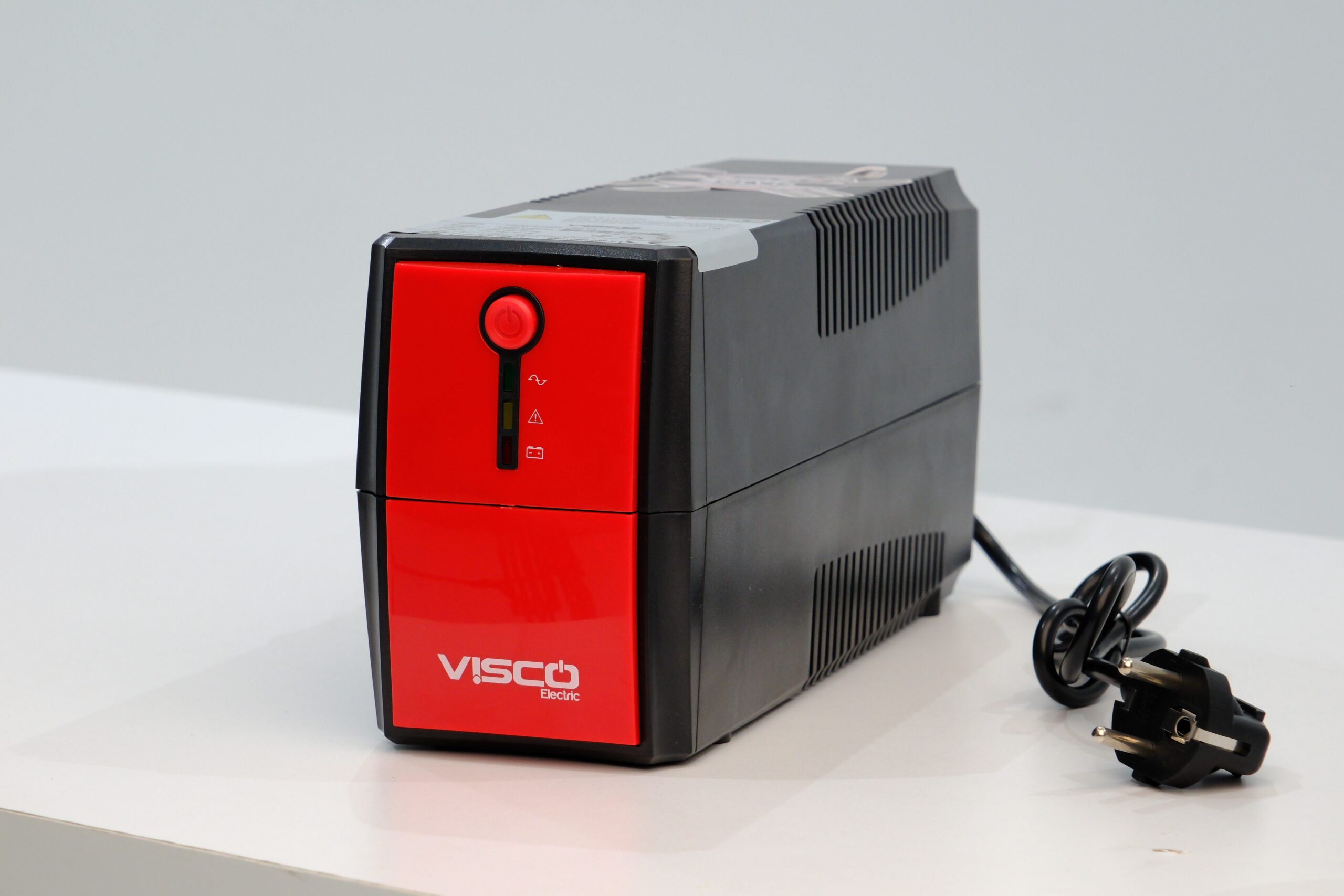 Plüton serisi 600 VA – 1200 VA Kesintisiz Güç Kaynağı